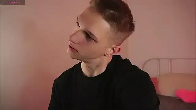 Freechat dustyn_fox on StripChat