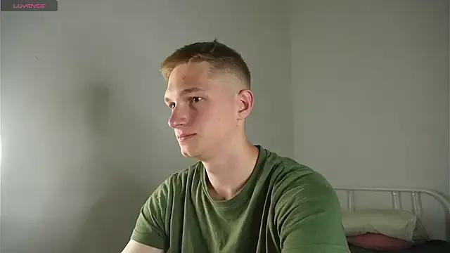 Freechat dustyn_fox on StripChat