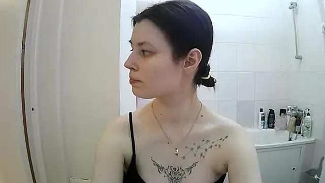 EdlinEngelby — show boobs