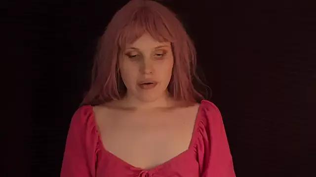 EffieMinki on StripChat 