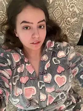 eleonoree on StripChat 