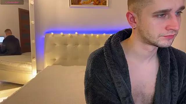 Eliza77 on StripChat