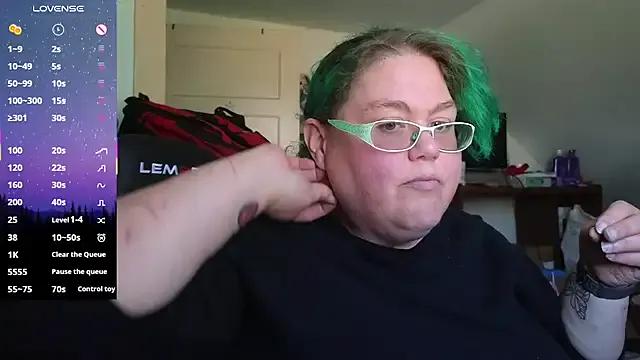 EmberCum on StripChat 