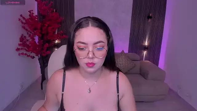 emmy_walker on StripChat 