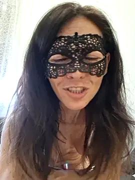 Freechat EmySkinny85 on StripChat