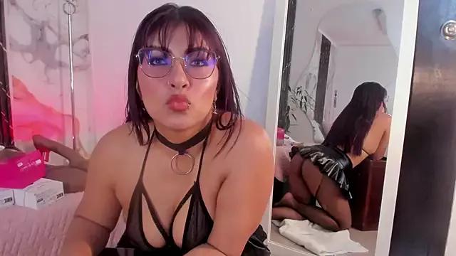 evelynjohnsoon on StripChat 