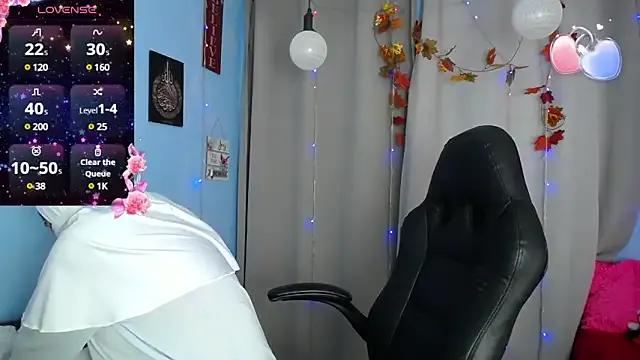 Freechat Falak-Yasin on StripChat