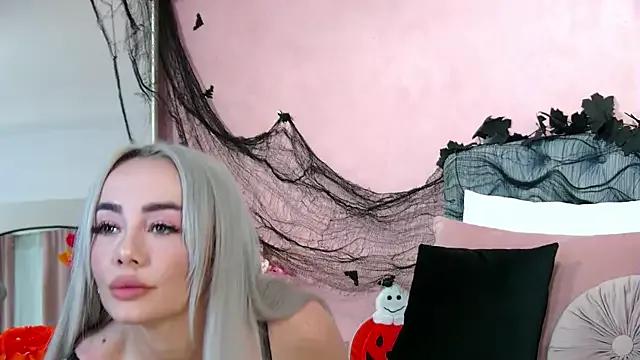 Freechat FrancescaMcGray on StripChat