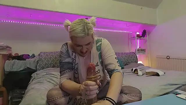 GoddessAlimony on StripChat 