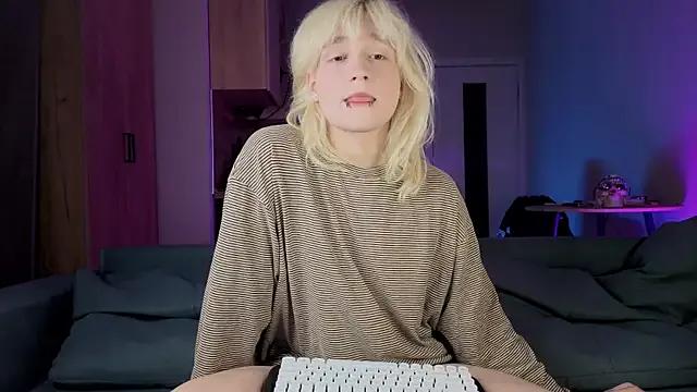 Gregory_Byyrd on StripChat 