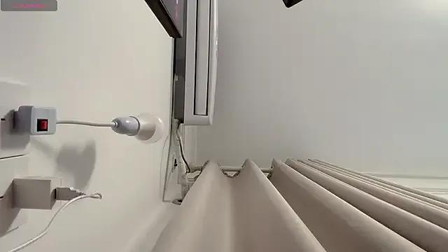 H-2005 — Freechat on StripChat