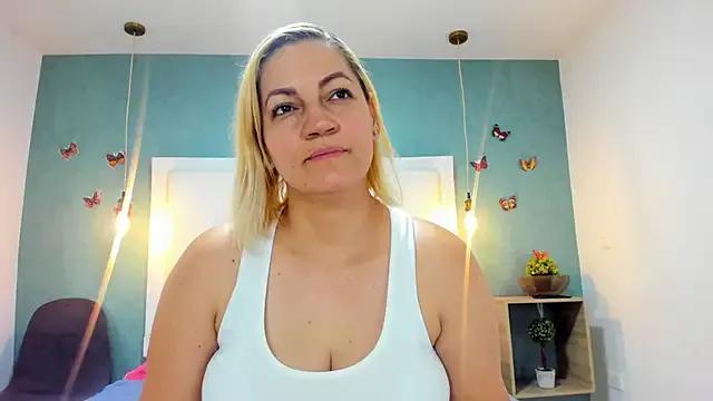 Private Heidy_milf on StripChat