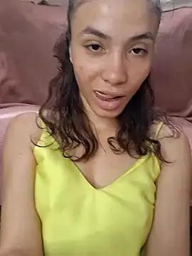 HelenHoltz on StripChat 