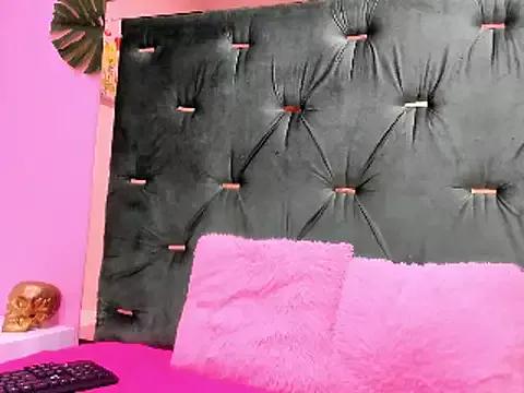 Freechat Hellen__4master on StripChat