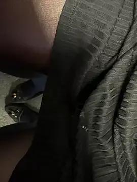 HiddenHoneyLDN on StripChat 