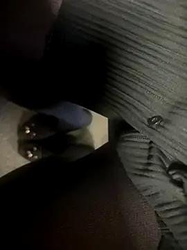 HiddenHoneyLDN on StripChat 