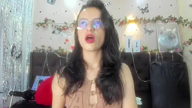 HottCandy21 on StripChat 