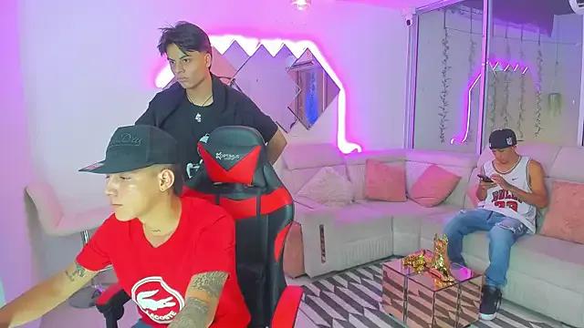 Houseofwarrios — naked boys + blowjobs