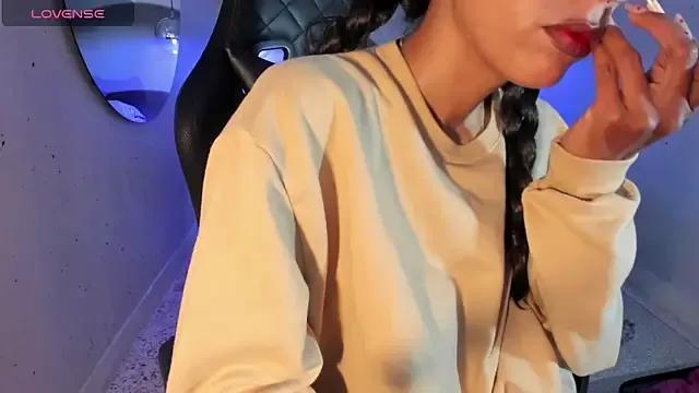 Freechat IamNayuta on StripChat