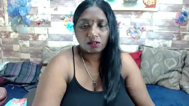 Indian_tracy — lick me all over