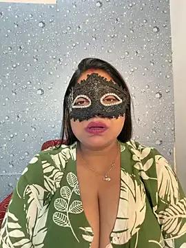 Indiancouple35 on StripChat