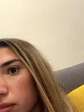 Freechat ItalianGirl on StripChat