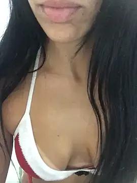 jessy905 on StripChat 