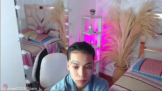 Jonesliam23 — fuck my pussy non-stop with toy + oil