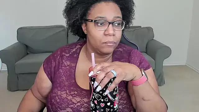 Freechat Josie4yourpleasure on StripChat