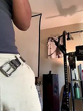 StripChat KeYBuMp323 is Freechat KeYBuMp323 — 1st Cum show