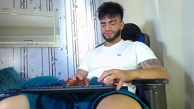 Freechat King_Draven3 on StripChat