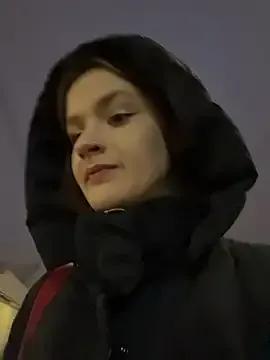 KittyQueeny — make my pussy wet around people