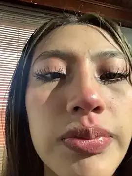 StripChat KloePink_ is Freechat KloePink_ — TITS W ITH CREAM