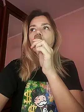 Freechat KrissSexi on StripChat