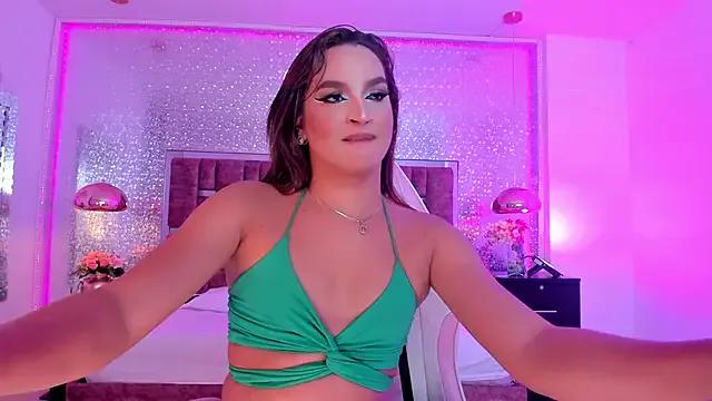 KylieVictoria on StripChat