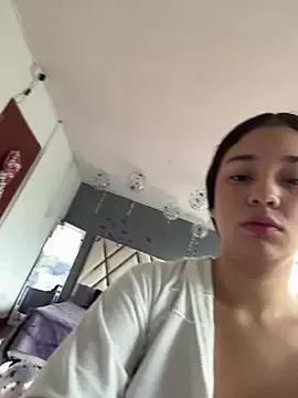 lana_rousse01 on StripChat 