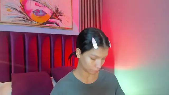 LauraAristizabal — blowjob on the torso 