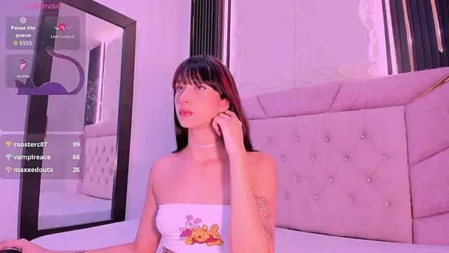 Freechat laurem-paulette on StripChat