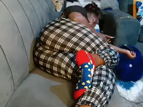 leslysexygirl on StripChat 