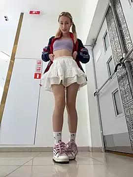 Freechat Lia__Love on StripChat