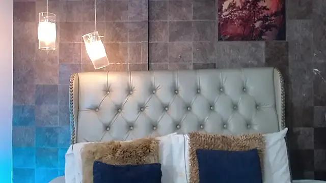 Liiamthompson on StripChat 