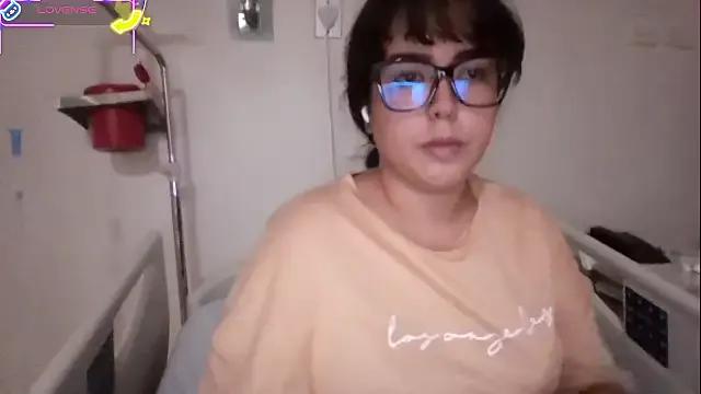 LillyCandy on StripChat 