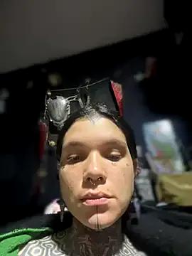 Lilmarieee on StripChat 