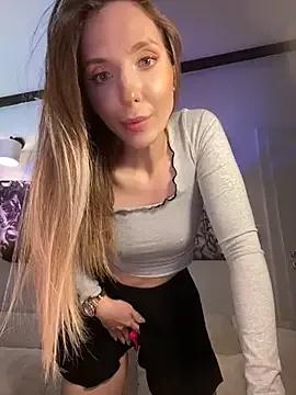 Freechat LINA_ALL_EYES_ON_YOU on StripChat