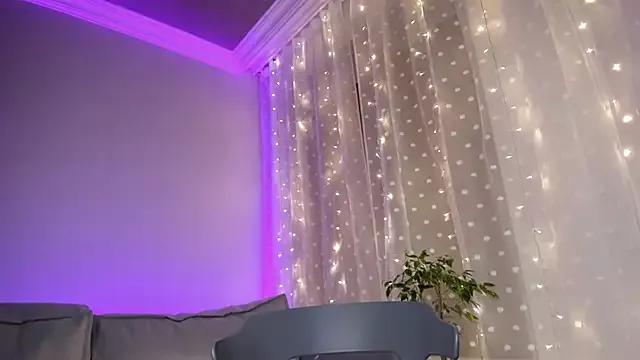 Freechat lina_stones on StripChat