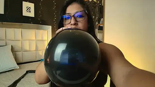 Freechat lisa_casper on StripChat