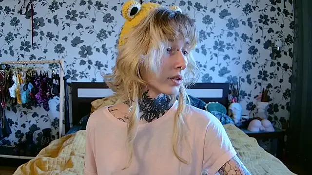 Freechat Littlespacemouse on StripChat