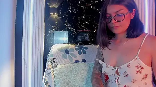 Freechat LolaXXXperience on StripChat