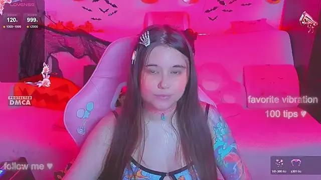 Lolisuccub on StripChat 