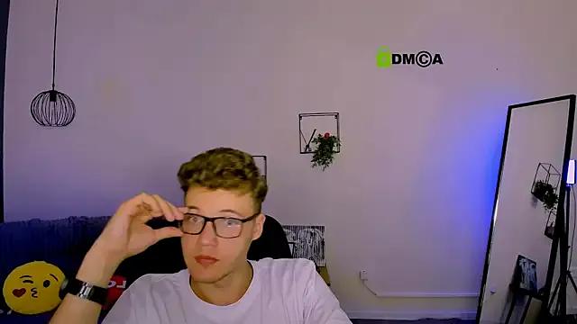 Freechat lucas_long_ on StripChat